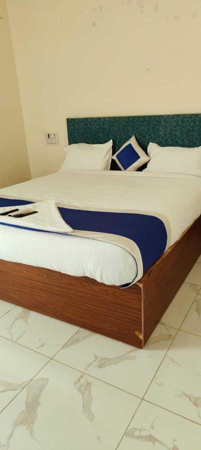 Spot On Sri Krish Hotel Vellore Bagian luar foto